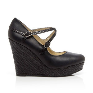 Snakeskin wedges - retro pinup